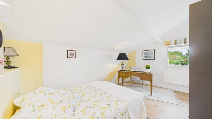 Image No.12-3 Bed House for sale