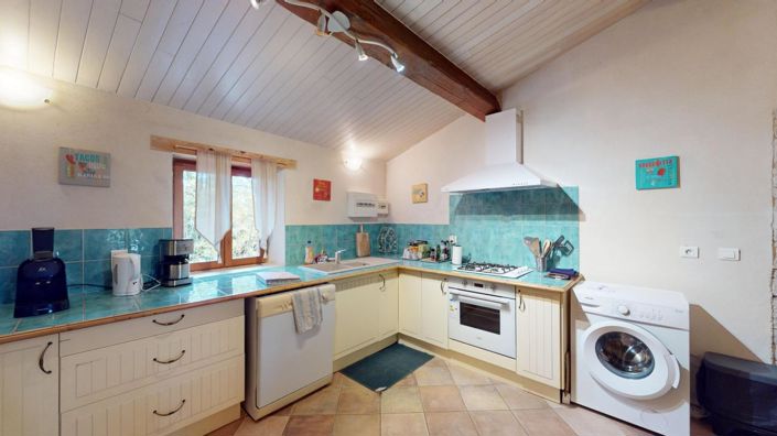 Image No.17-12 Bed Property for sale