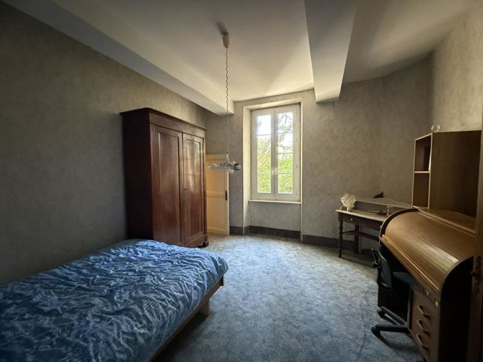 Image No.11-4 Bed House for sale