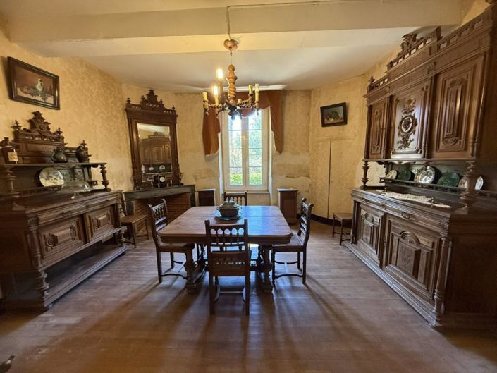 Image No.5-4 Bed House for sale