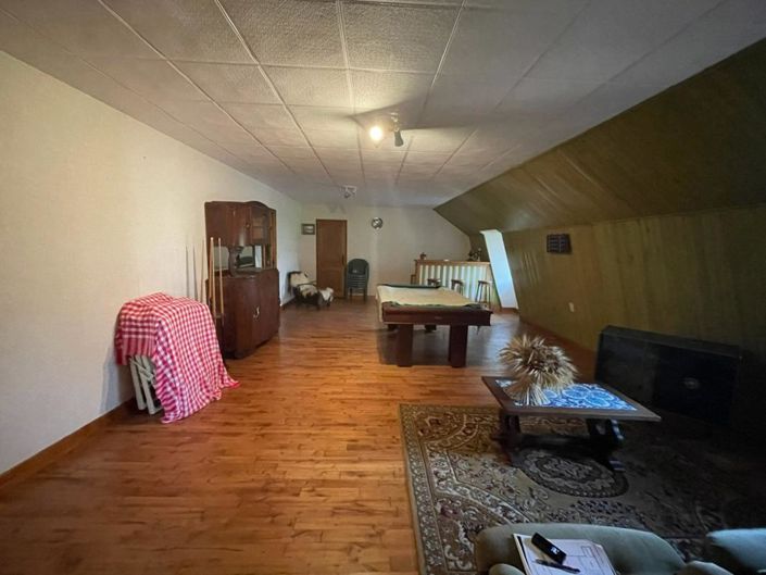 Image No.8-6 Bed Property for sale