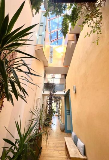 Image No.17-26 Bed Chateaux for sale