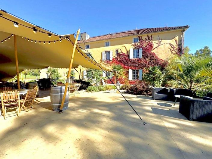 Image No.7-26 Bed Chateaux for sale