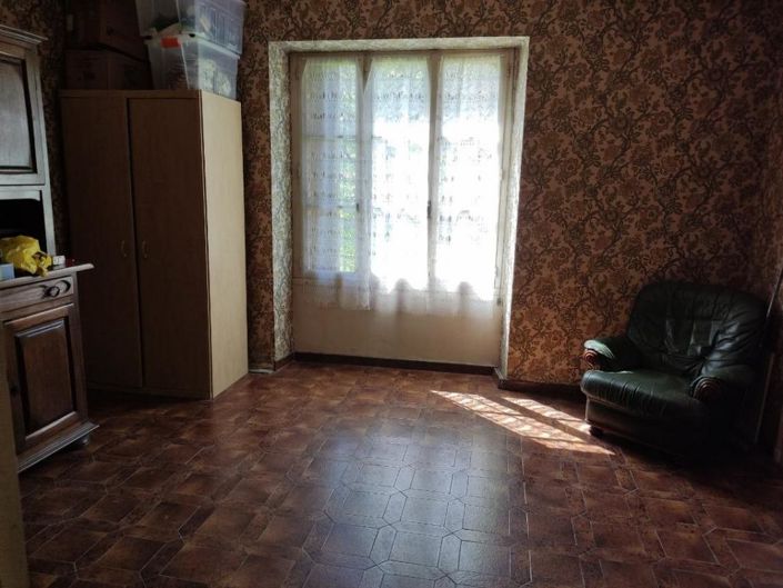 Image No.7-2 Bed Property for sale