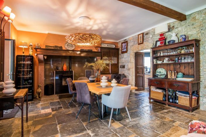 Image No.3-Propriété de 7 chambres à vendre à Compeyre