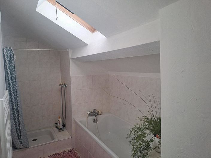 Image No.11-Propriété de 8 chambres à vendre à Damiatte