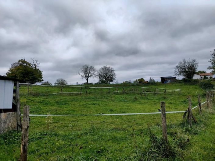 Image No.6-Propriété de 3 chambres à vendre à Lavergne