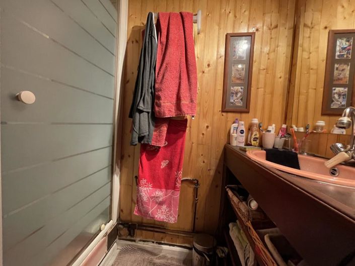 Image No.6-2 Bed House for sale