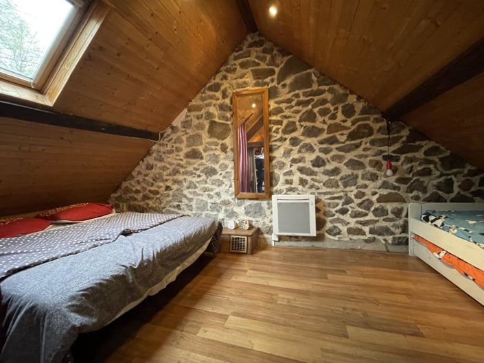 Image No.7-2 Bed House for sale