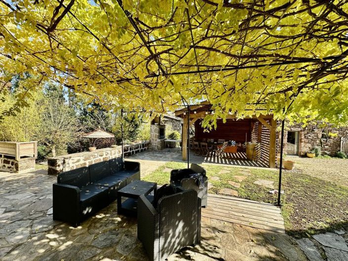 Image No.3-5 Bed Property for sale