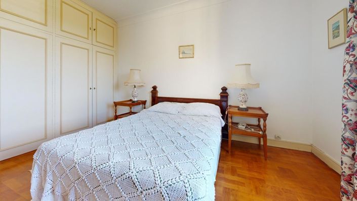 Image No.11-7 Bed House for sale