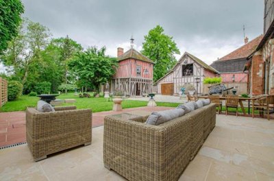 1 - Piney, Propriété