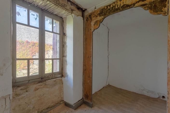 Image No.16-3 Bed Property for sale