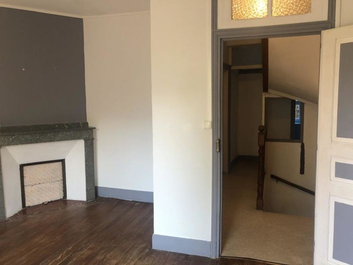 Image No.10-5 Bed House for sale