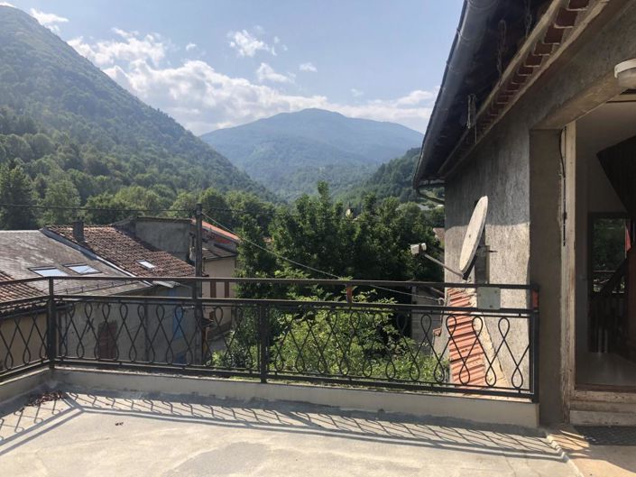 Image No.4-5 Bed House for sale