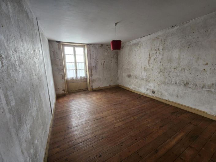 Image No.6-Propriété de 3 chambres à vendre à Hiesse