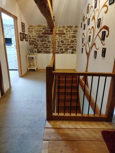 Image No.13-3 Bed Property for sale