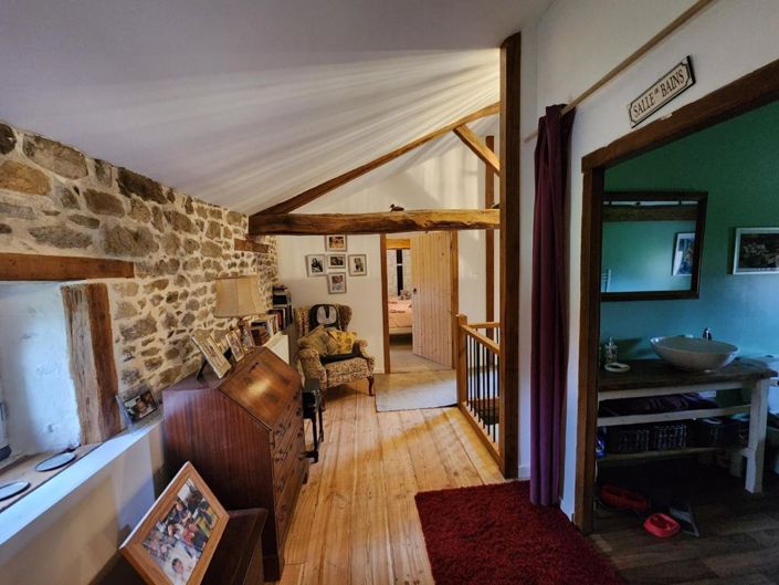 Image No.7-3 Bed Property for sale