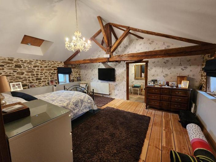 Image No.9-3 Bed Property for sale