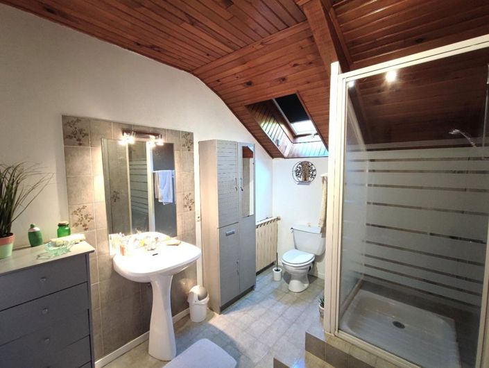 Image No.12-4 Bed Property for sale