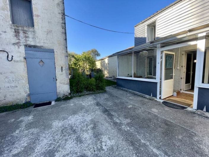 Image No.8-4 Bed Property for sale