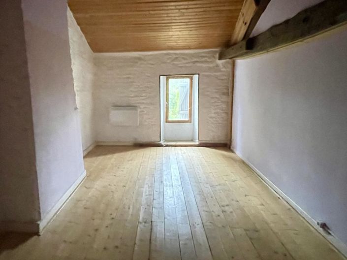 Image No.4-5 Bed Property for sale