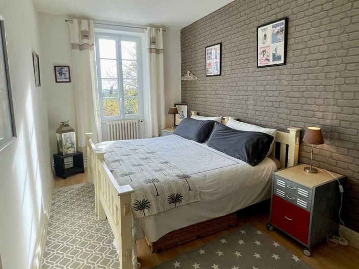 Image No.8-4 Bed House for sale