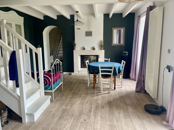 Image No.3-5 Bed Property for sale