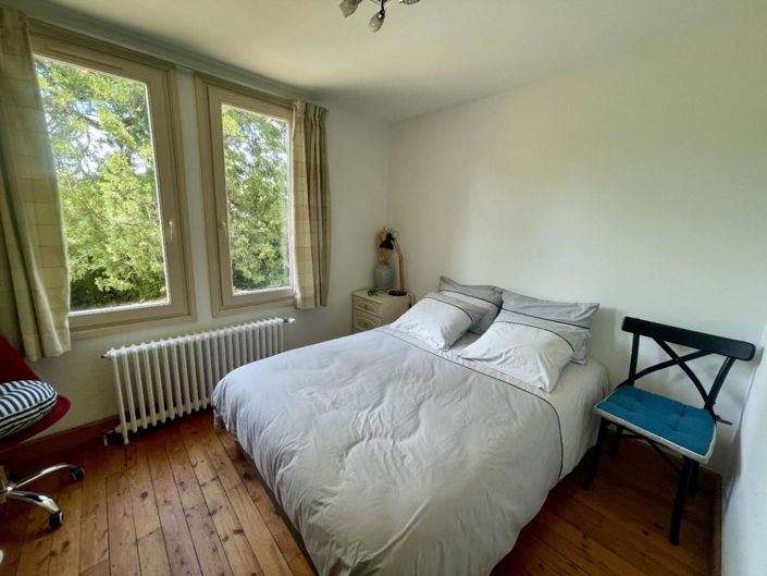 Image No.15-5 Bed Property for sale