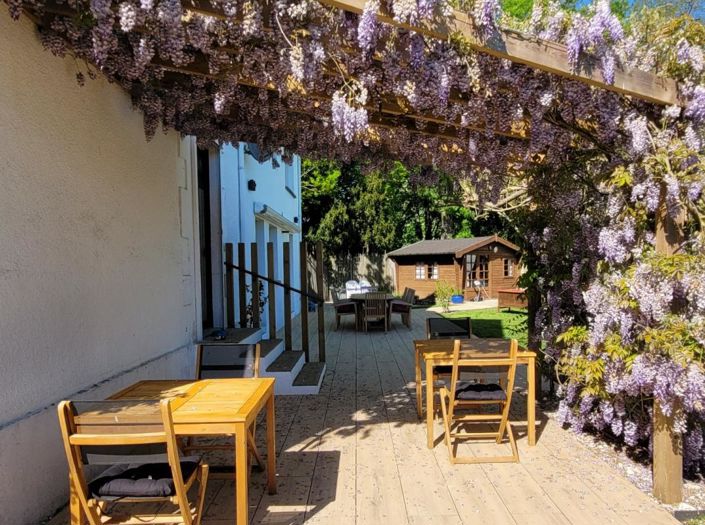 Image No.16-5 Bed Property for sale