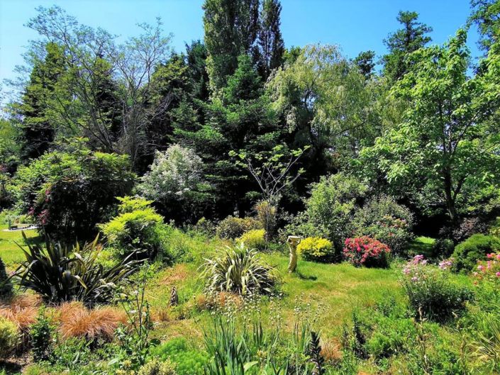 Image No.11-3 Bed Property for sale