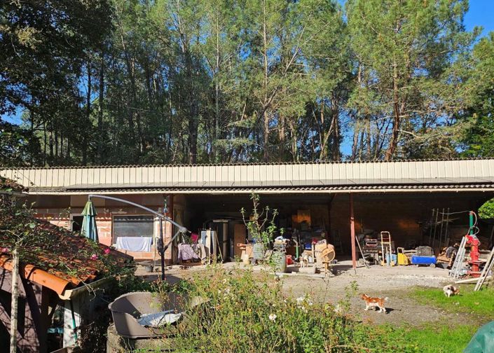 Image No.12-3 Bed Property for sale