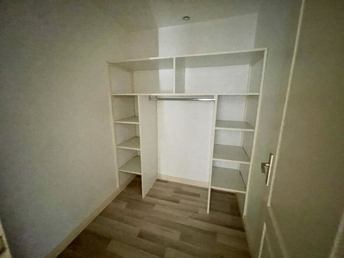 Image No.11-Propriété de 6 chambres à vendre à Néré