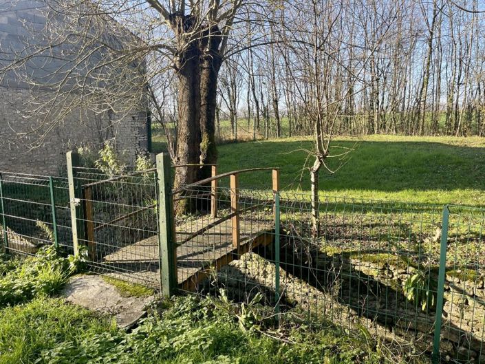 Image No.3-Propriété de 6 chambres à vendre à Néré