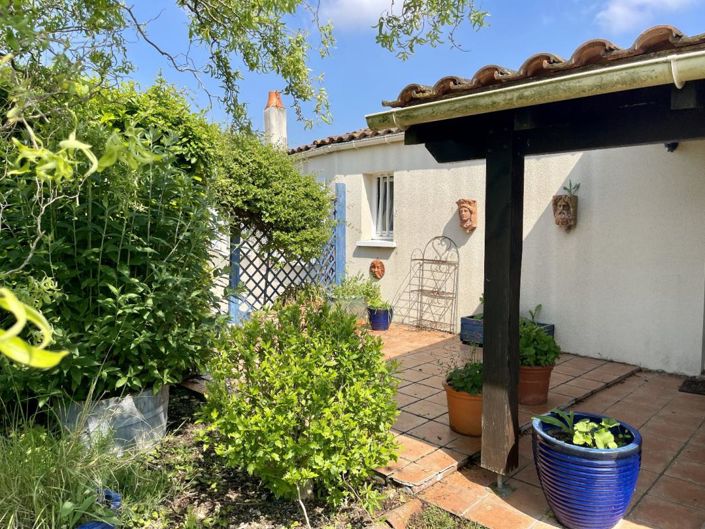 Image No.13-4 Bed Property for sale