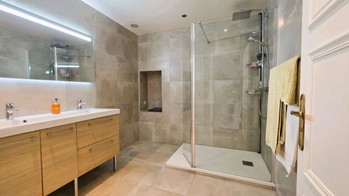 Image No.17-Propriété de 8 chambres à vendre à Saint-Antonin-Noble-Val