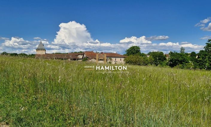 Image No.1-10 Bed Property for sale