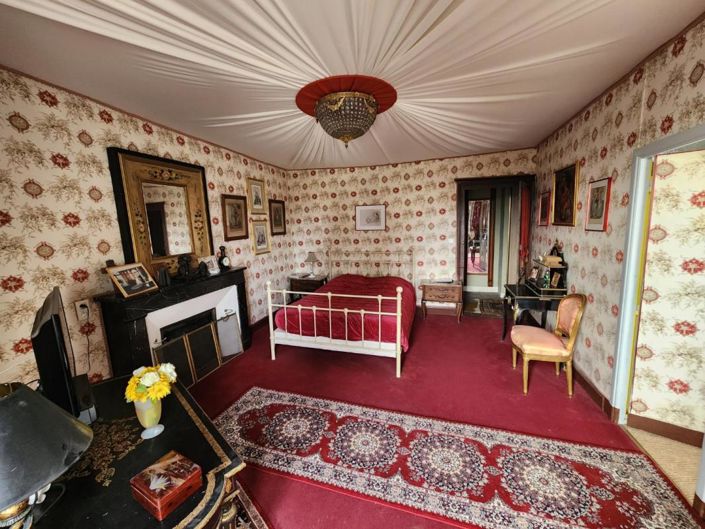 Image No.12-9 Bed House for sale