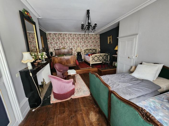 Image No.13-9 Bed House for sale