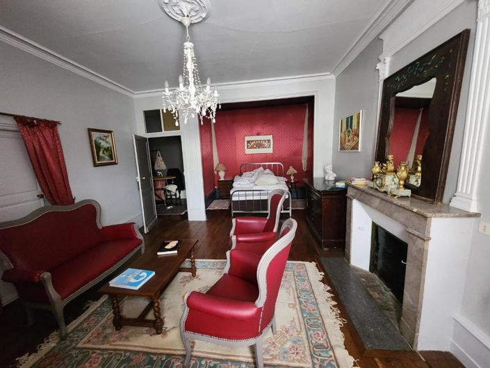 Image No.17-9 Bed House for sale