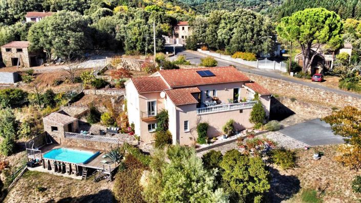 Image No.13-4 Bed Property for sale