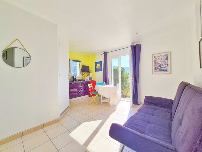 Image No.9-4 Bed Property for sale