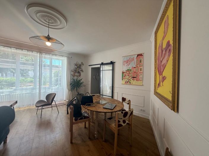 Image No.3-7 Bed Property for sale