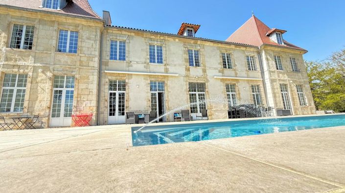 Image No.18-11 Bed Property for sale