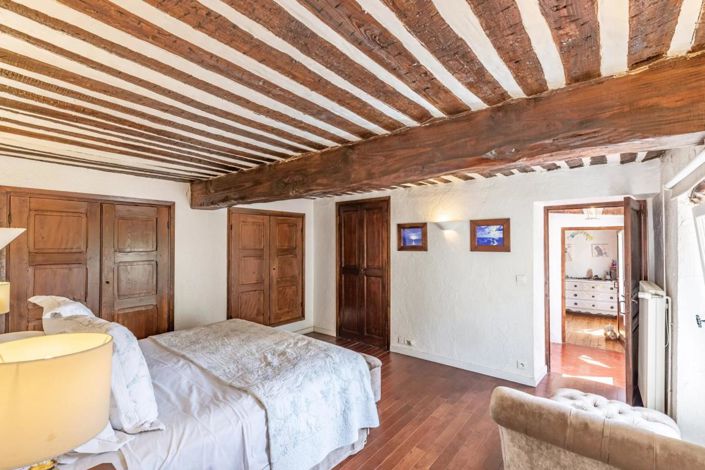 Image No.10-Propriété de 4 chambres à vendre à Grasse