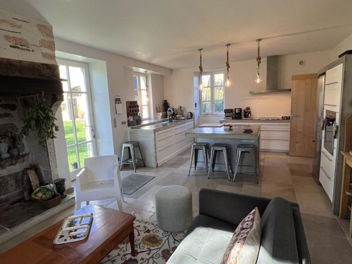 Image No.9-Maison de 8 chambres à vendre à Figeac