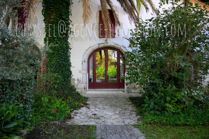 Image No.4-11 Bed House for sale