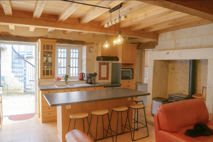 Image No.14-4 Bed Property for sale