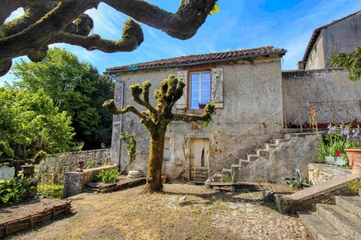 Image No.15-5 Bed Property for sale