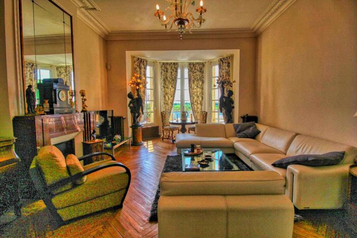 Image No.5-5 Bed Property for sale